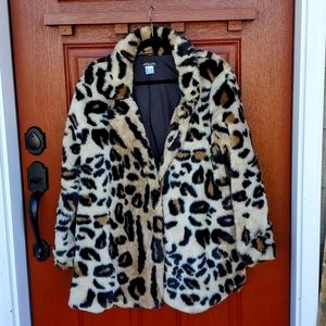 Faux fur women's jacket
